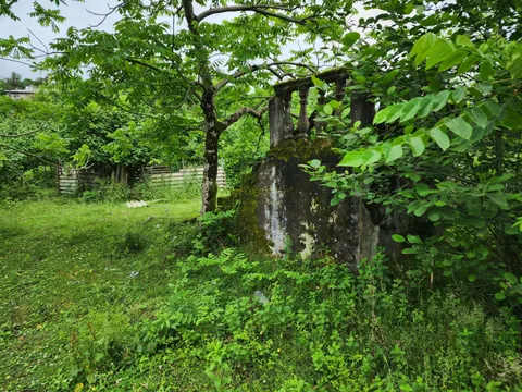 Продается земельный участок в Кобулетском районе.
