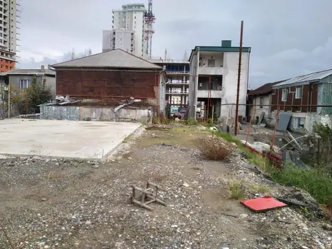 Продается инвестиционный земельный участок на аэропортовское шоссе в городе Батуми.