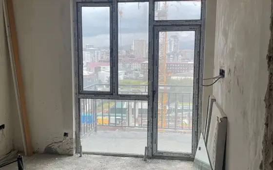 Четырехкомнатная квартира в городе Батуми.