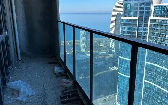 Квартира с видом на море.