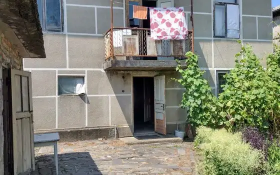 Продается двухэтажный дом в городе Кобулети.