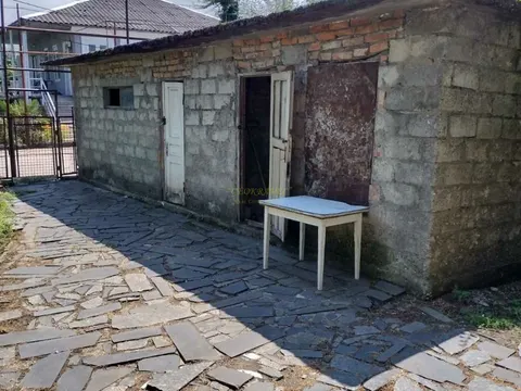 Продается двухэтажный дом в городе Кобулети.
