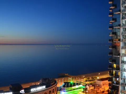 Однокомнатная квартира с ремонтом у моря в Батуми.