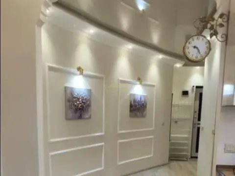 Трехкомнатная квартира возле моря в городе Батуми.
