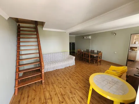 Срочно продается двухэтажный дом на берегу моря.