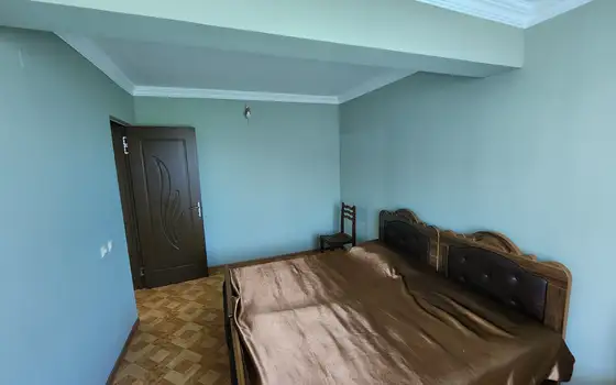 Срочно продается двухэтажный дом на берегу моря.