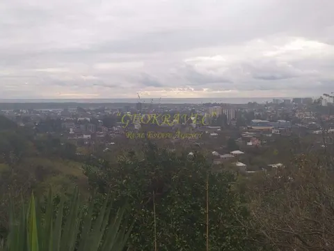 Продается земельный участок от моря 3,5 км в городе Батуми.