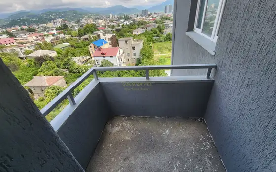 Срочно продается трехкомнатная квартира у моря.