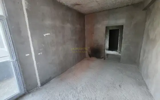 Срочно продается трехкомнатная квартира у моря.