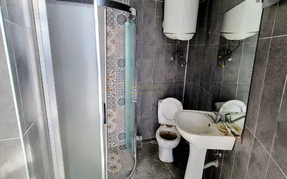 Продается квартира в Гонио у моря.