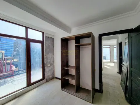 Продается квартира в Гонио у моря.