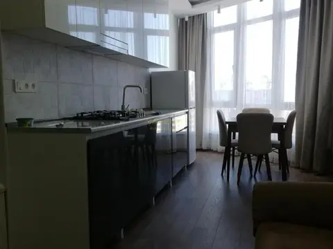 Продается квартира у моря.