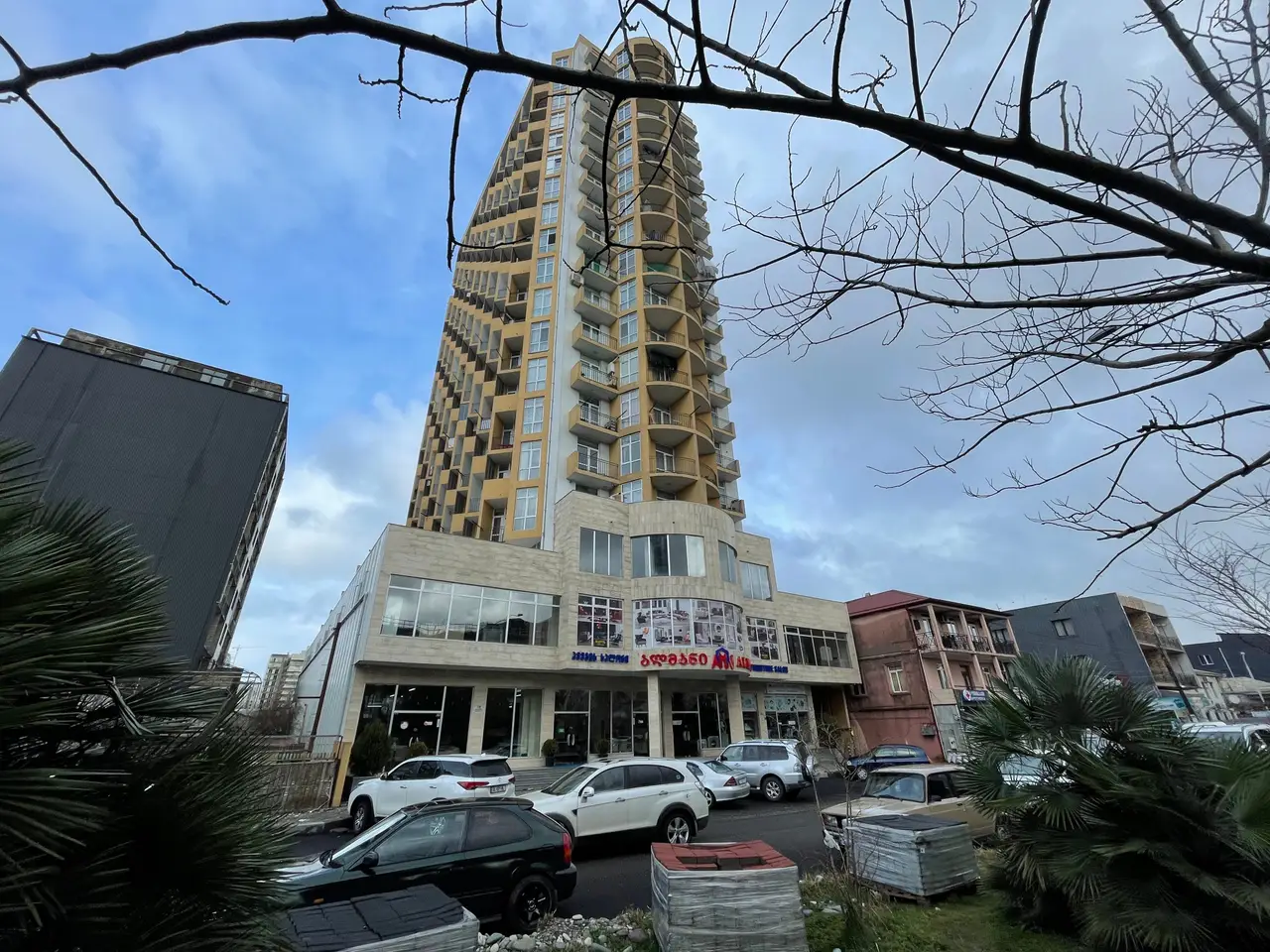 5-Room Apartment on Bagrationi, photo 1