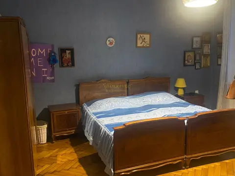 собственный дом в городе Кутаиси.