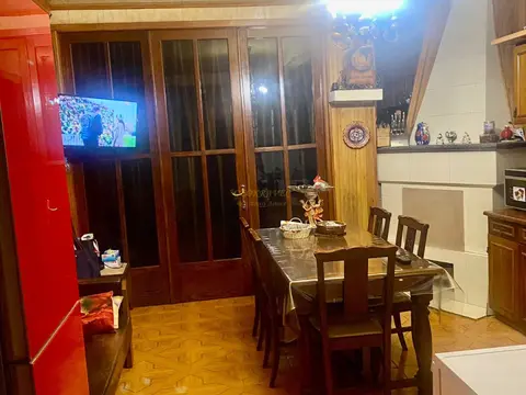 собственный дом в городе Кутаиси.