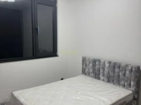Продается трехкомнатная квартира с видом на море.