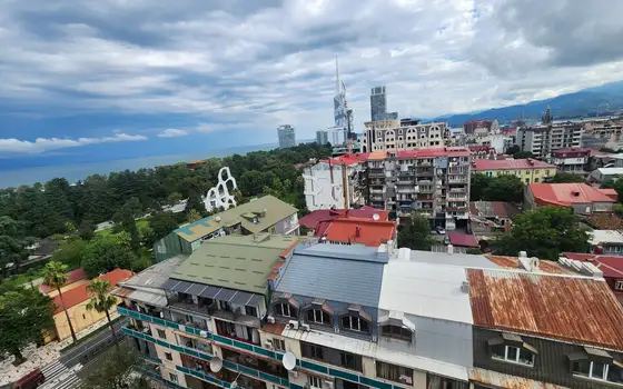 Duplex with Terrace and Pool in Batumi, photo 7