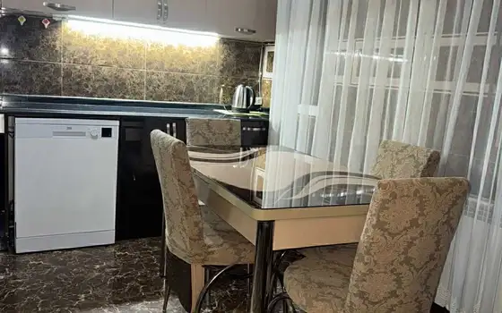 4-room apartment in Batumi, photo 9