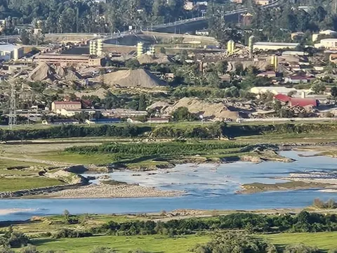 Продаётся земельный участок с видом на море.