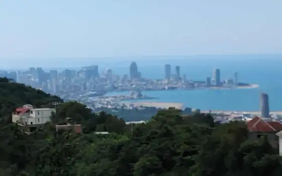Продается земельный участок с видом на море.