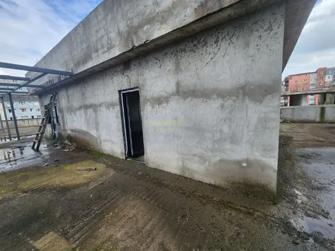 Продается коммерческое помещение.