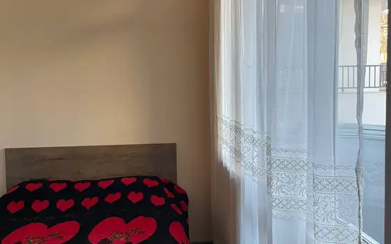 3-Room Apartment with Renovation and Balcony in Batumi, photo 5