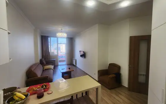 3-Room Apartment with Premium Renovation on Selim Khimshiashvili Street, photo 12