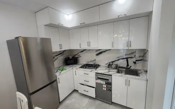 Renovated 2-Bedroom Apartment with Furniture Near Metro City, photo 5