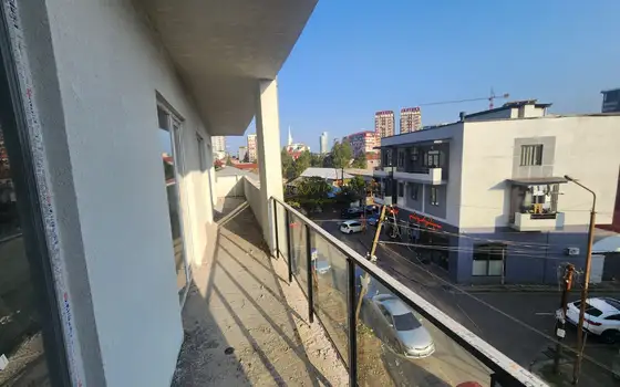 Продается квартира центральной частию.