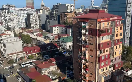 Продается квартира в центре города.