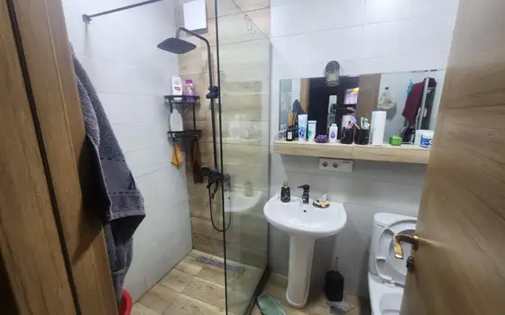 3-Room 100 m² Apartment with Two Balconies on Selim Khimshiashvili Street, photo 8