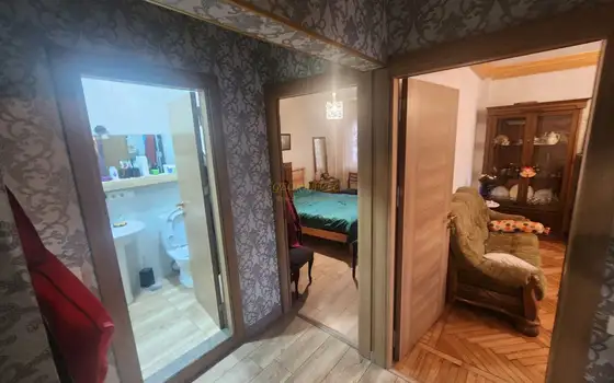 Трехкомнатная квартира в городе Батуми.