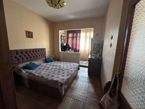 Квартира на продажу в городе Батуми.