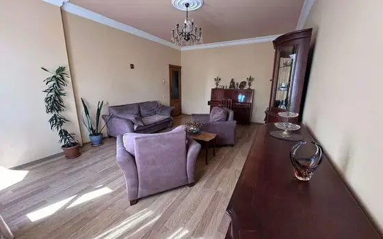4-комнатная квартира 105 м² в центре Батуми - სურათი 1