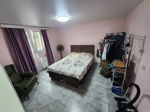 Продается благоустроенный двухэтажный частный дом в городе Батуми.