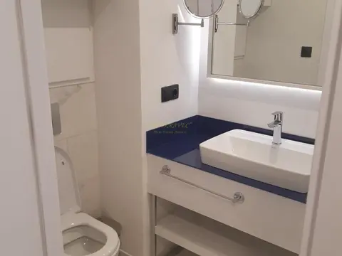 Апартаменты с видом на море.