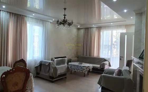 Продается частный дом в Батуми.