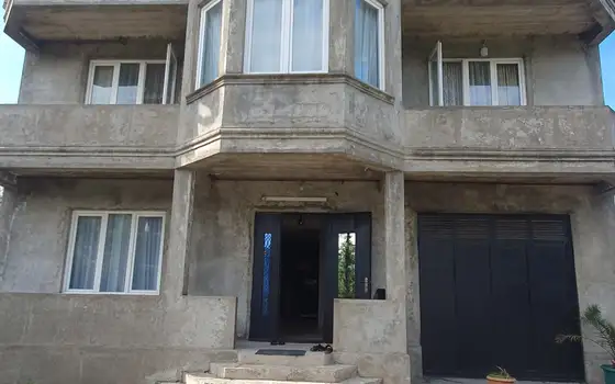 Продается частный дом в Батуми.