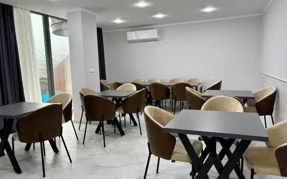 Продается действующая гостиница.