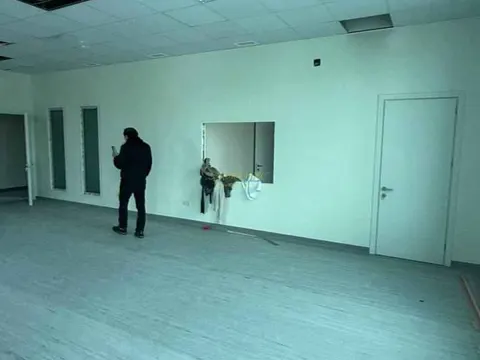 Медицинский центр на продажу.