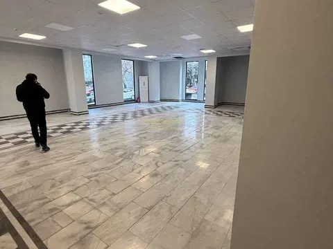 Медицинский центр на продажу. - სურათი 1