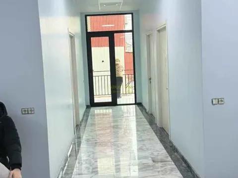 Медицинский центр на продажу.