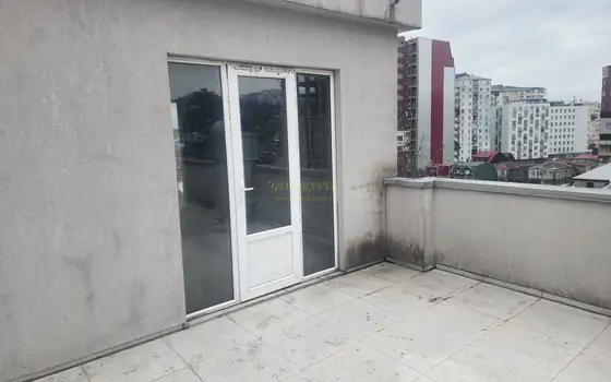 Продается пятиэтажный дом.