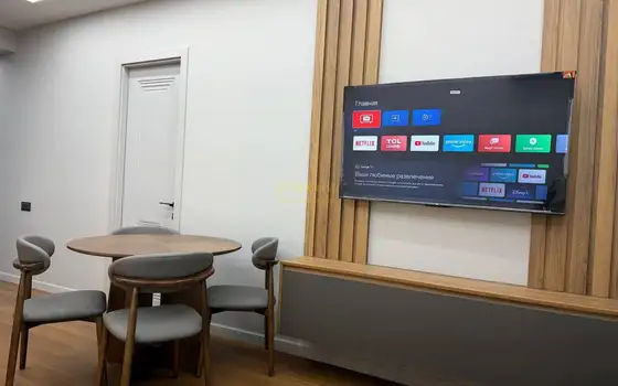 Трехкомнатная квартира с видом на море.