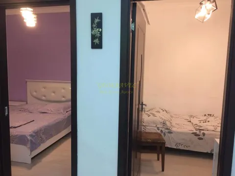 Квартира с ремонтом и мебелью в городе на улице Чавчавадзе.