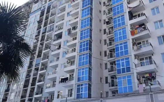 51 sq. m Black Frame Apartment on Selim Khimshiashvili St., 800 m from the Sea, photo 4