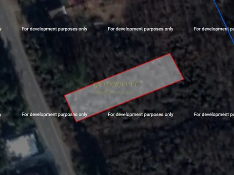 Продается земельный участок от моря 180 метрах в Григолети.