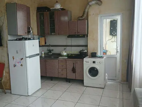 Четырехкомнатная квартира на продажу.