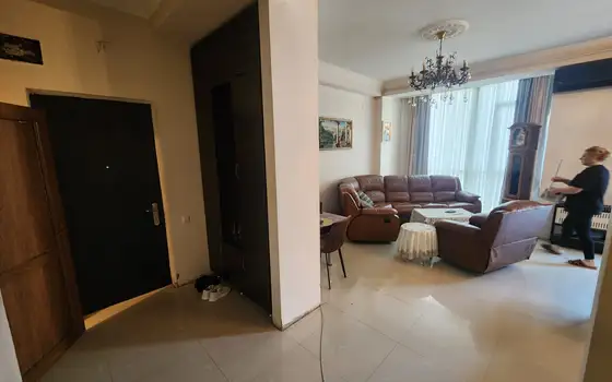 4-room apartment, 89 m², on Tabidze Street in Batumi, photo 12
