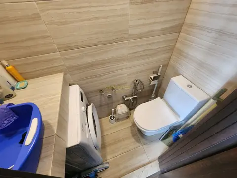 Трехкомнатная квартира у моря.